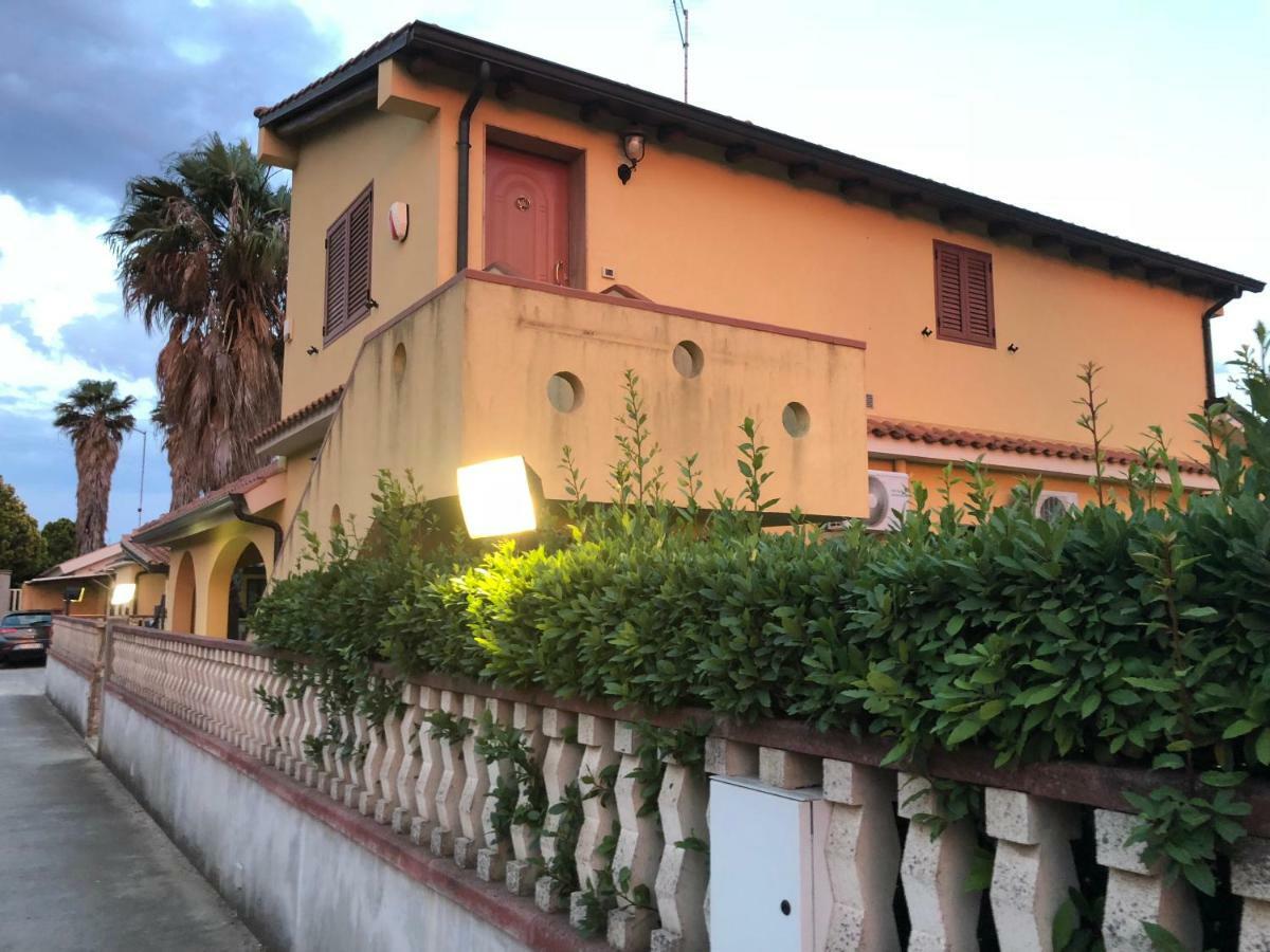 Casa Vacanza Passiflora Villa Noto Exterior photo